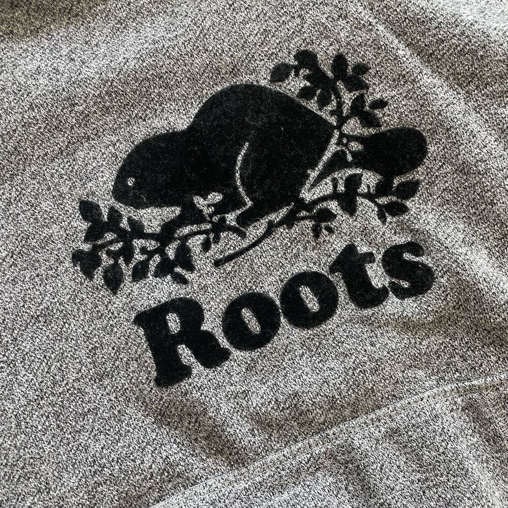 Roots Kids Organic Original Kanga Hoodie size medium (7/8 years) - Picture 3 of 5